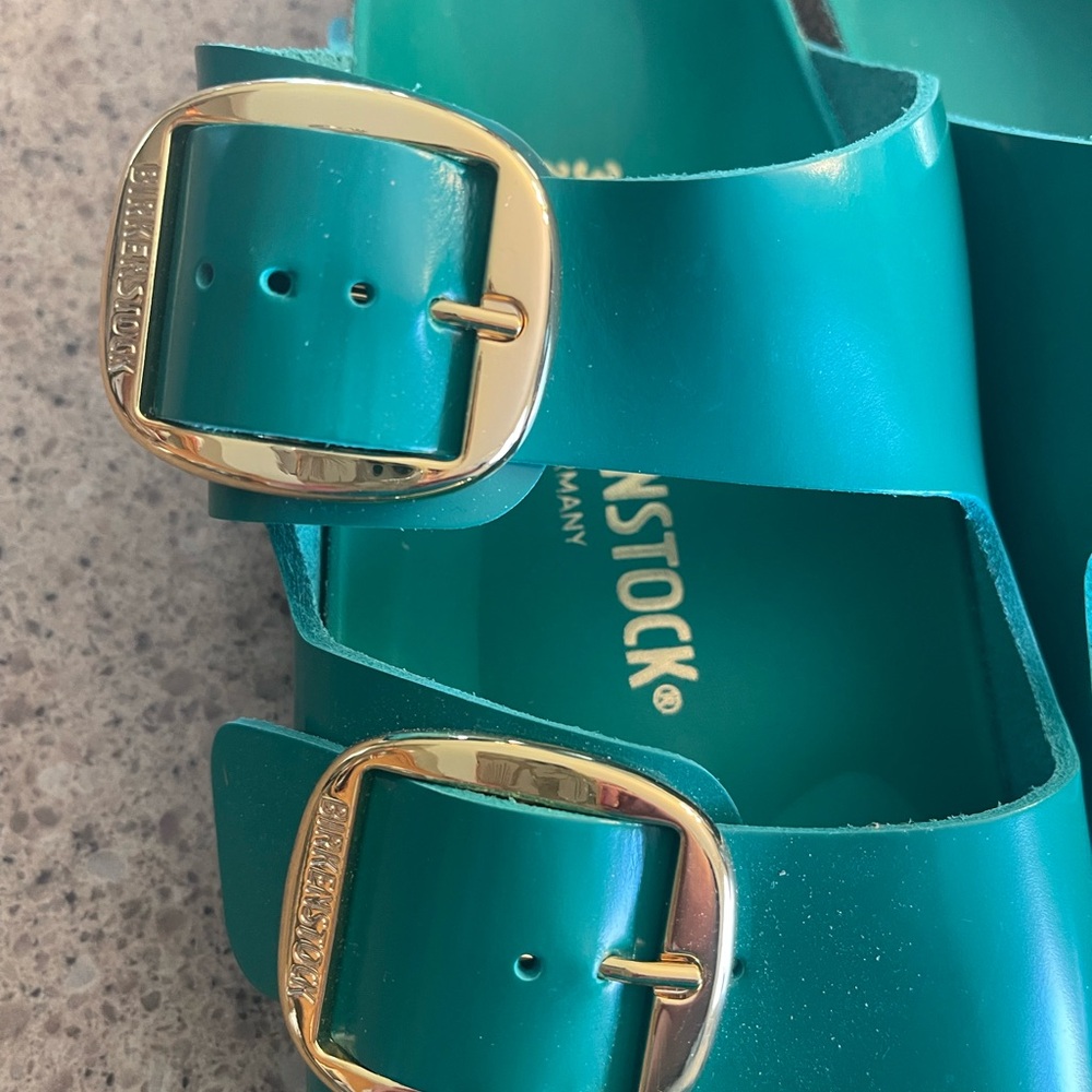 Make an offer Birkenstock Arizona Big Buckle High-Shine in Digital Green Size 39 - Picture 4 of 6